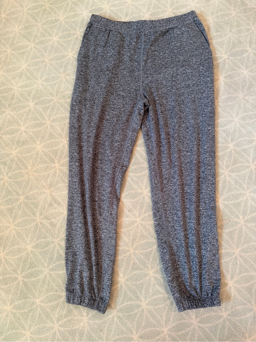 Vuori Heather Gray Jogger Pants
